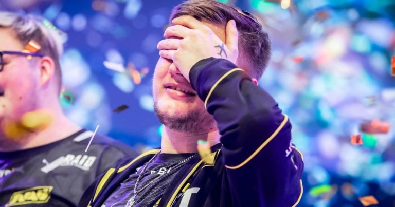 S1mple: «Мне абсолютно плевать на то, что обо мне пишут, хоть я и люблю читать комментарии»