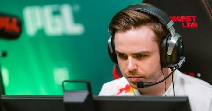 Heroic справилась с BIG и прошла на групповой этап IEM Katowice 2024