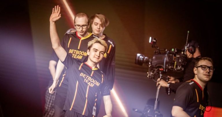 BetBoom Team выбила Xtreme Gaming из DreamLeague Season 23