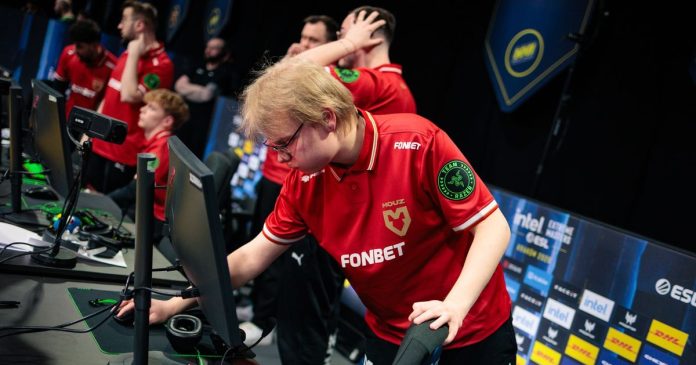 MOUZ прошла в плей-офф IEM Krakow 2026, оказавшись сильнее Team Falcons
