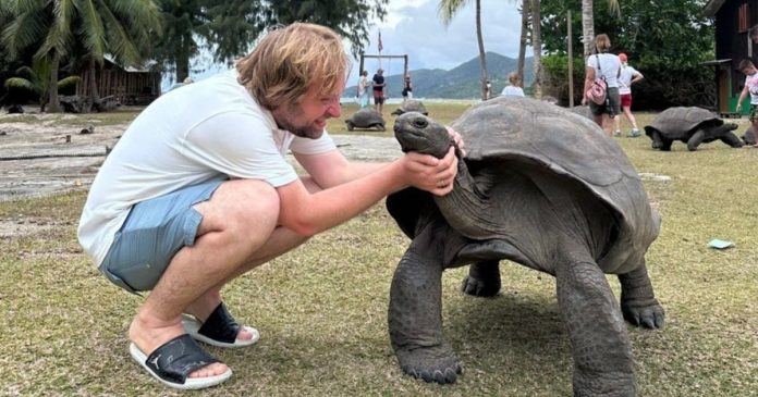 NS: «На Larl могут гнать только больные люди»